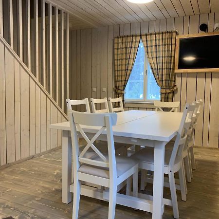 Peipsi Homestay Kuru Exteriér fotografie